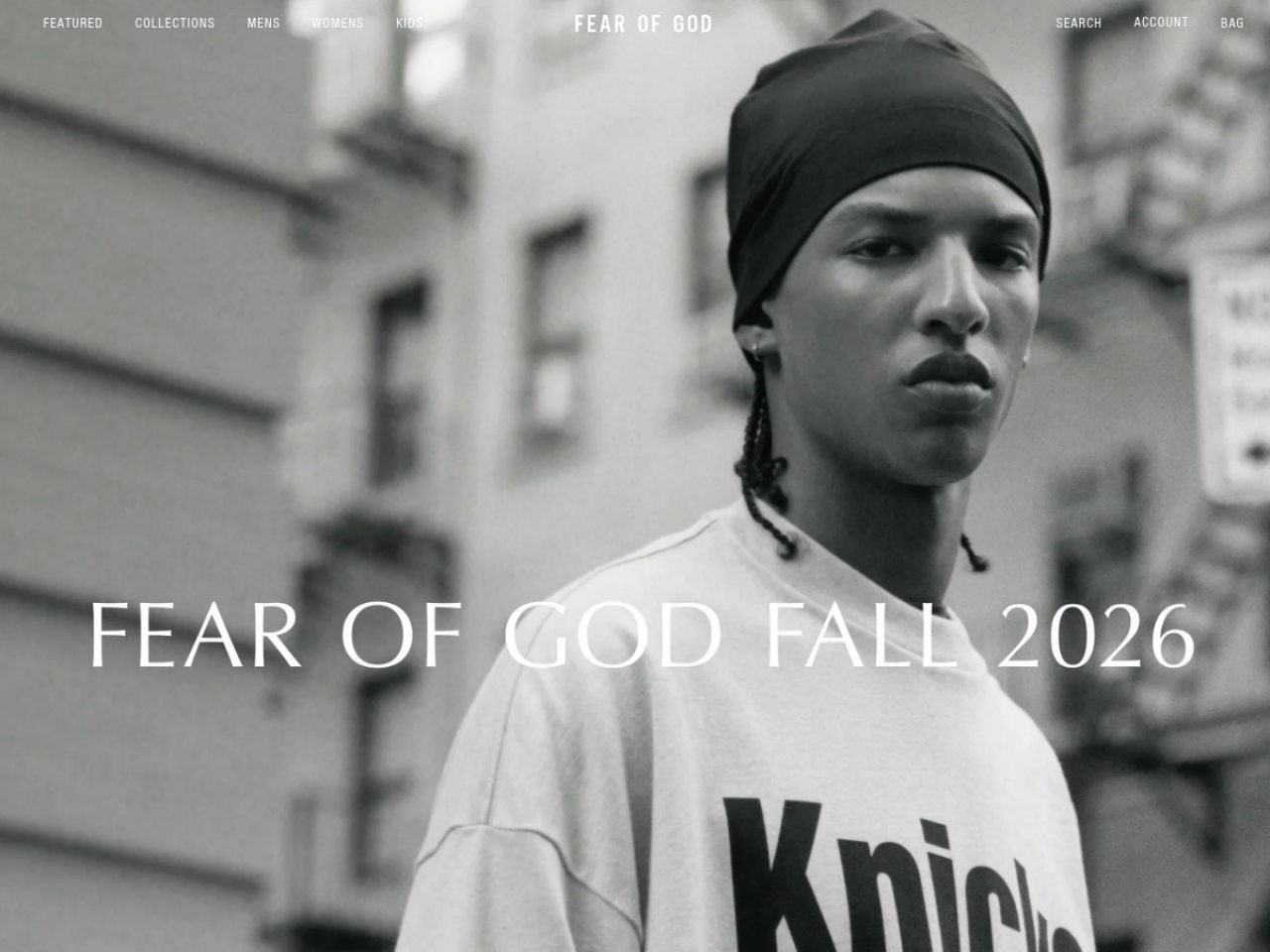 Fear of God 웹사이트 데스크톱 화면 스크린샷 — 다크 모드, 일러스트레이션 스타일
